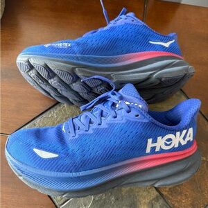 Hoka Clifton Women’s Running Shoes GORE-TEX Size 8.5